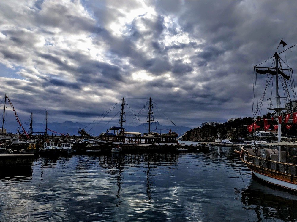 Evening in harbor