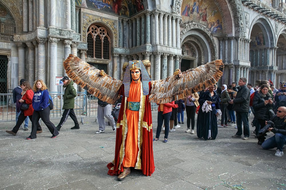 Фото Божество перед Главным Финалом конкурса масок