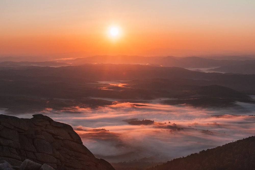 Рассвет в горах