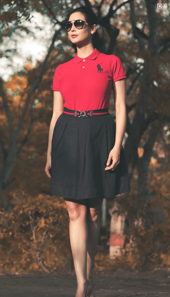 The dress must follow the body of a woman, not the body following the shape of the dress.