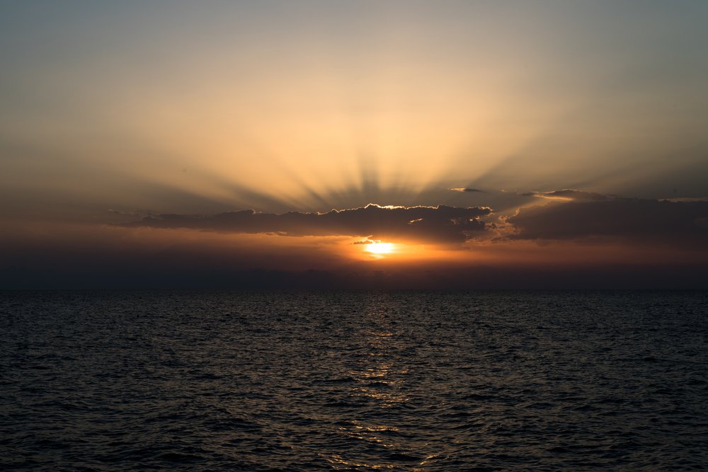 Последние лучи солнца