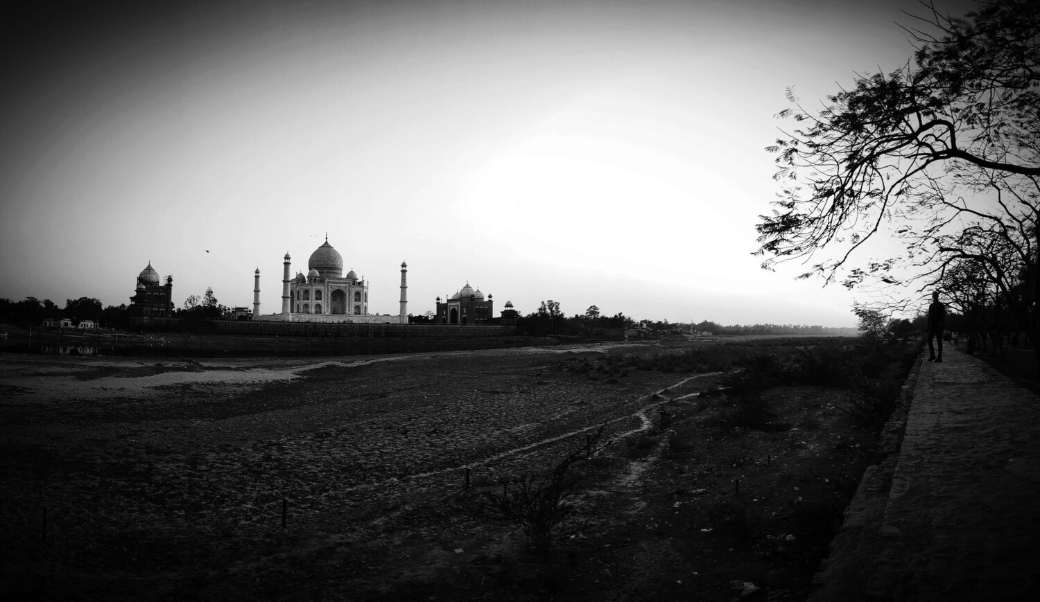 Dark Taj Mahal Beauty