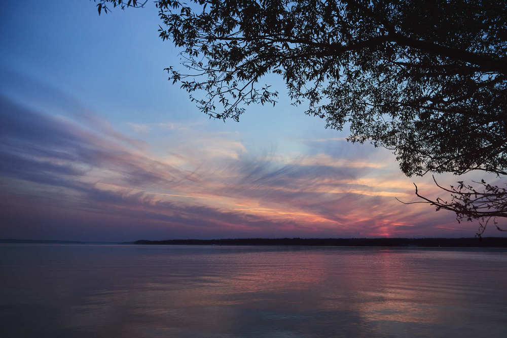 Закат на Волге
