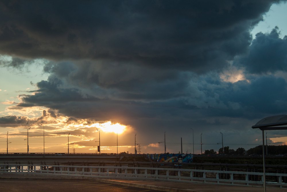 город перед грозой