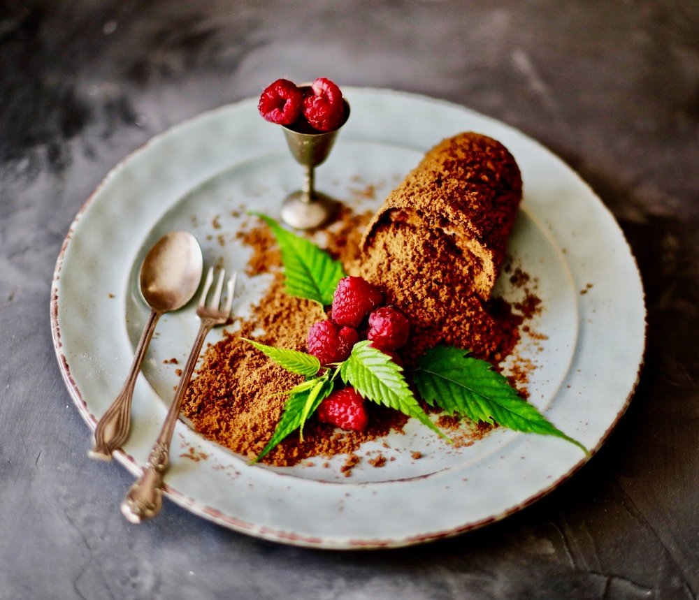 Горшочек с цветком