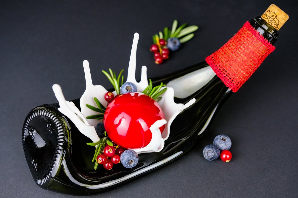 Десерт на бутылке