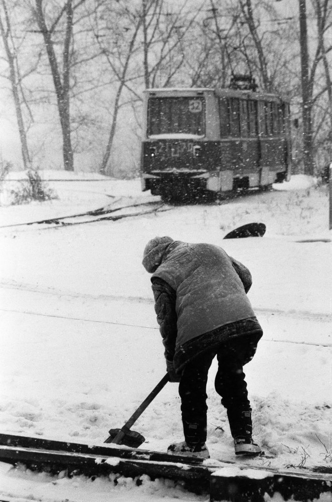 Snow is falling...