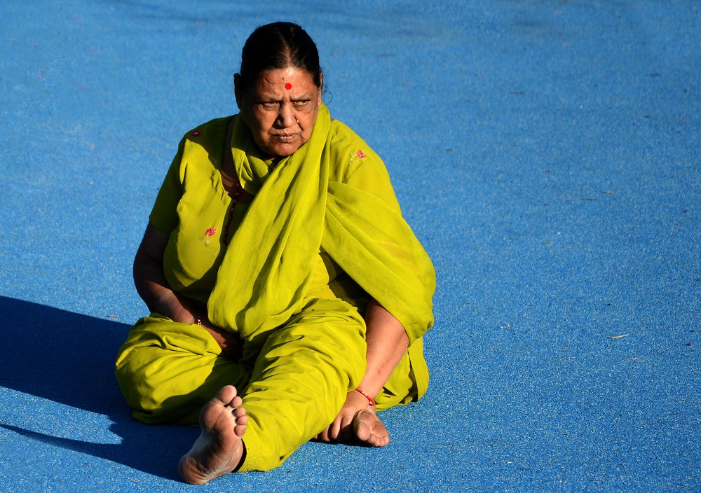 Желтое на синем