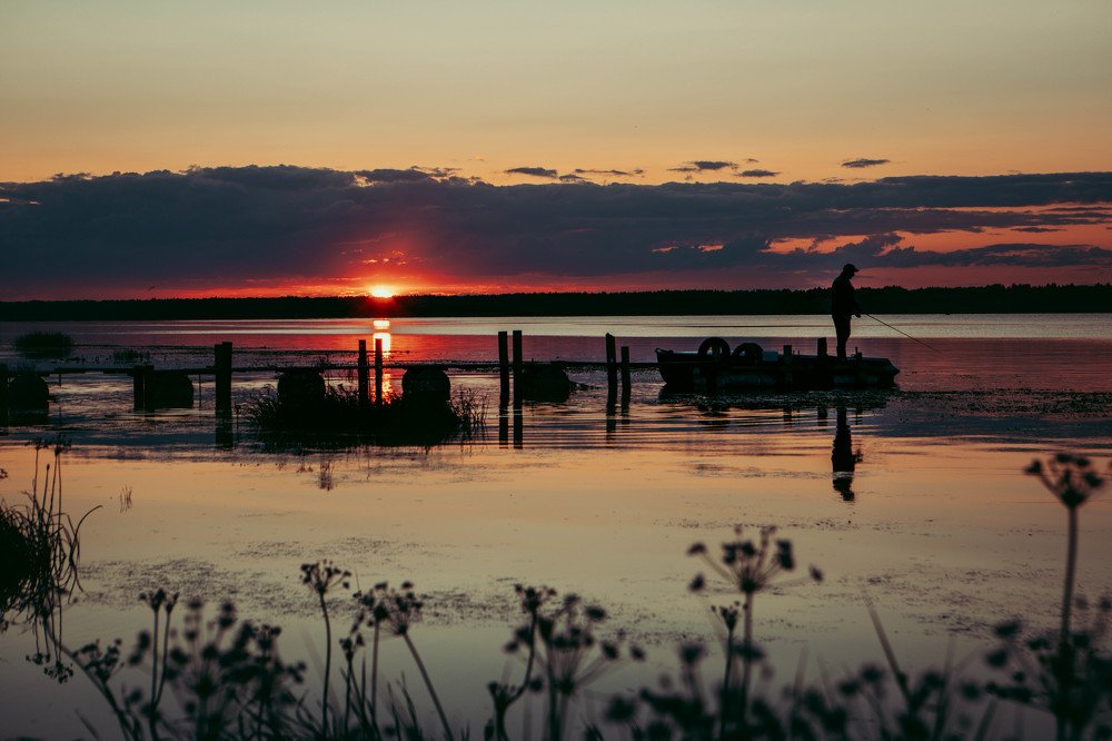 рыбак на Волге