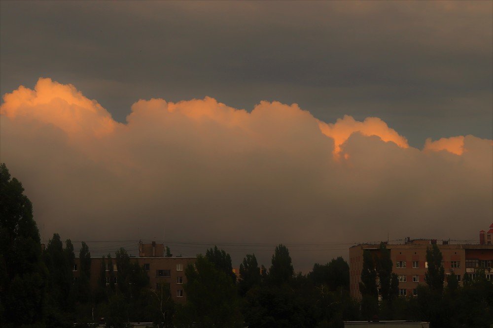 Закат в городе