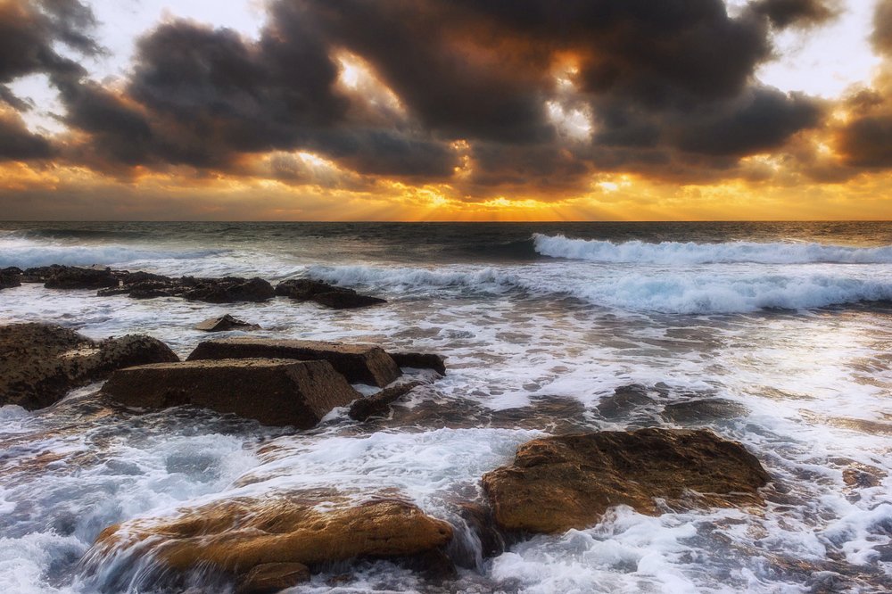 Будет шторм.