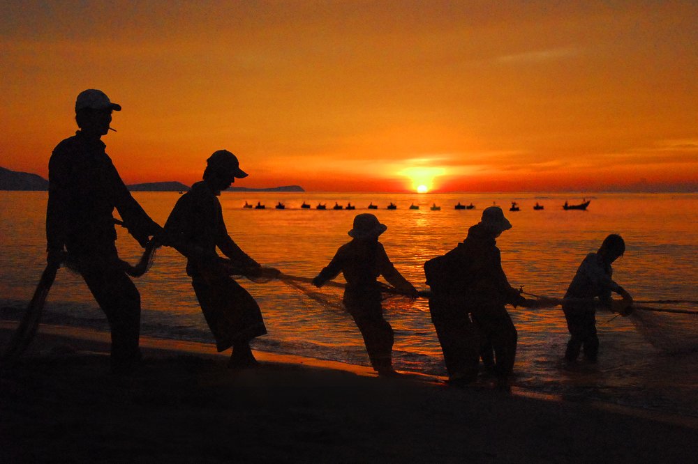 Một ngày mới ở cửa Biển