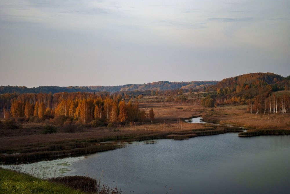 Осень в Изборске