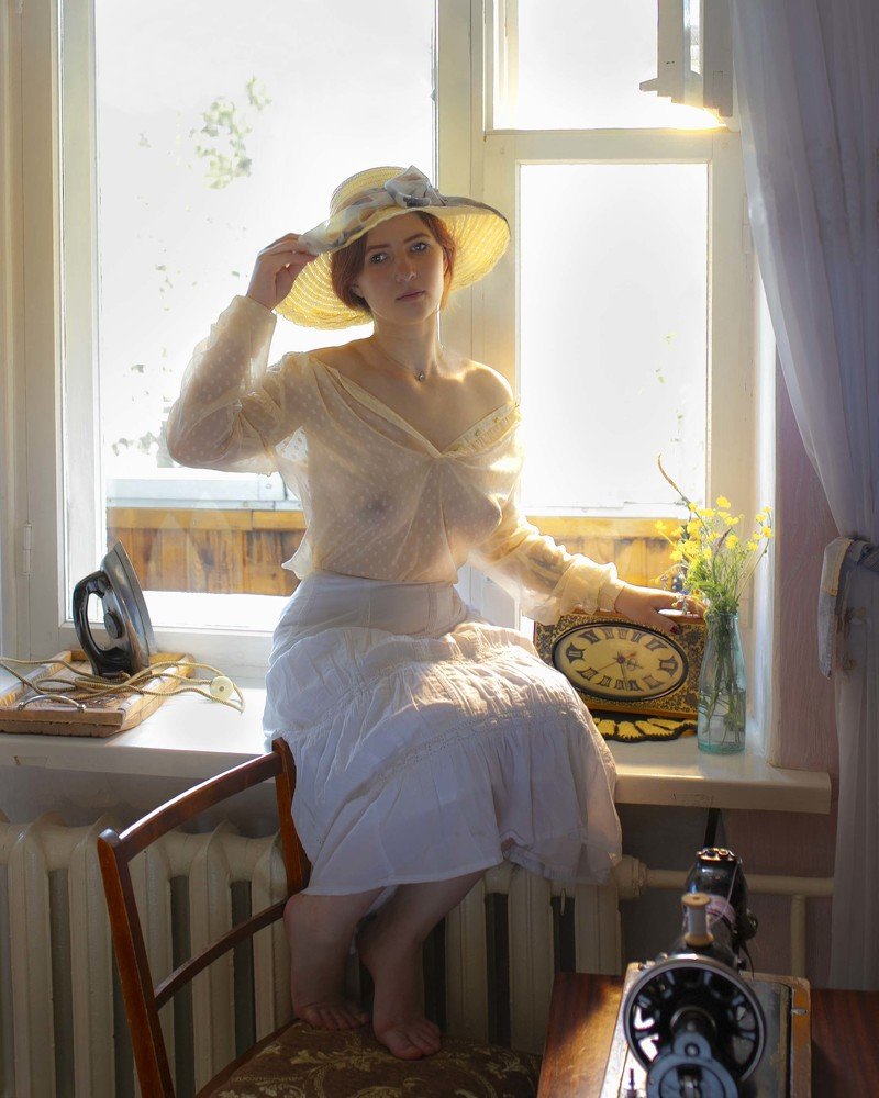 Девушка в шляпе.