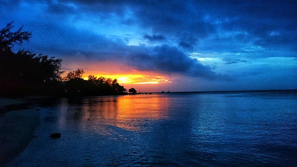 A beautiful sunset in Mauritius