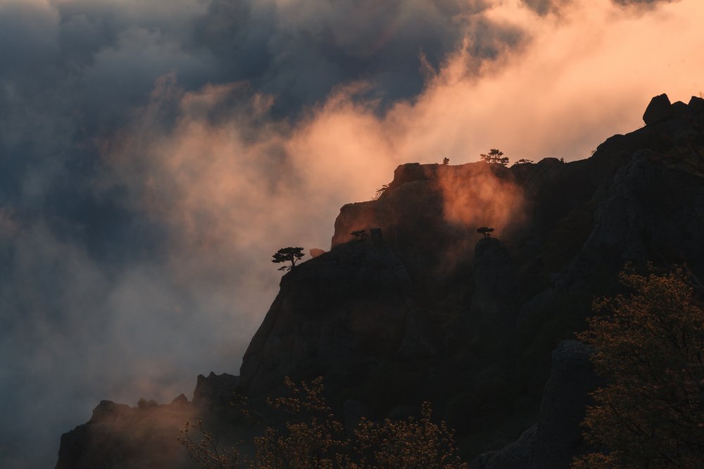 Закат на Демерджи