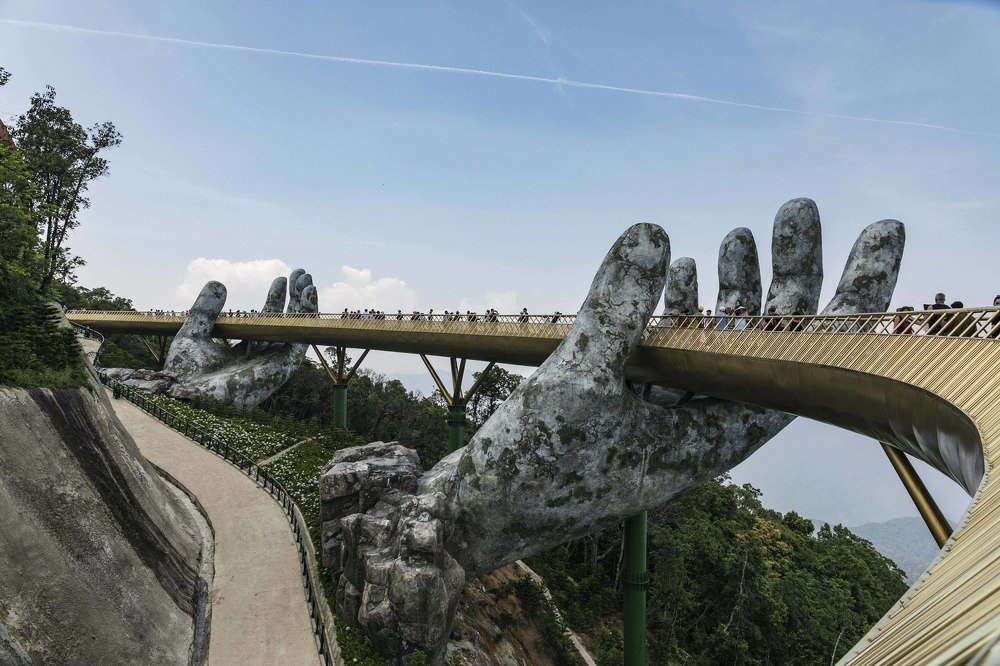 Золотой мост.