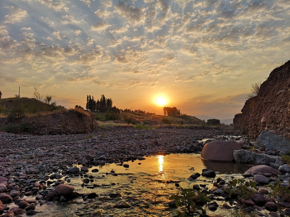 Рассвет на речке