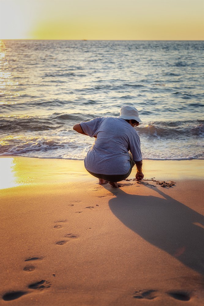 Playing with the sand