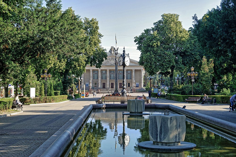 Shevchenko avenue In Ternopil, Ukraine.