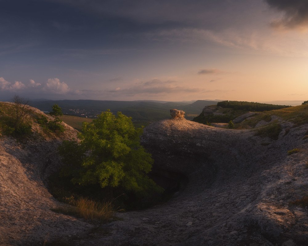 Photograph by Oleg Feofanov