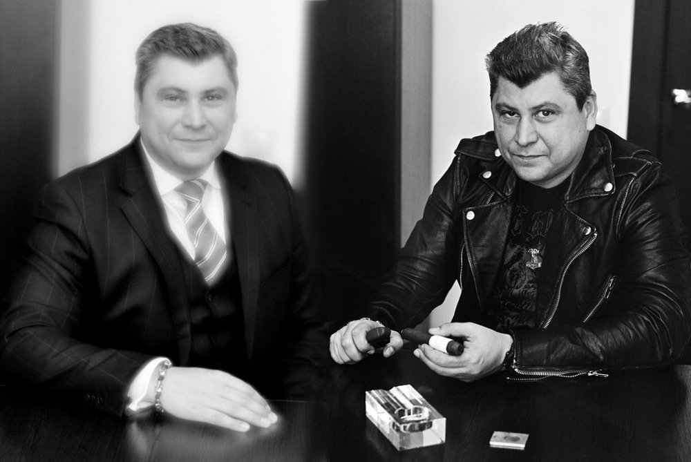 Две стороны