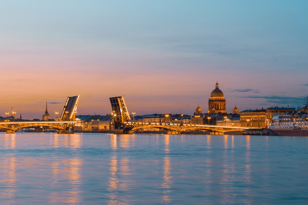 Рассвет города