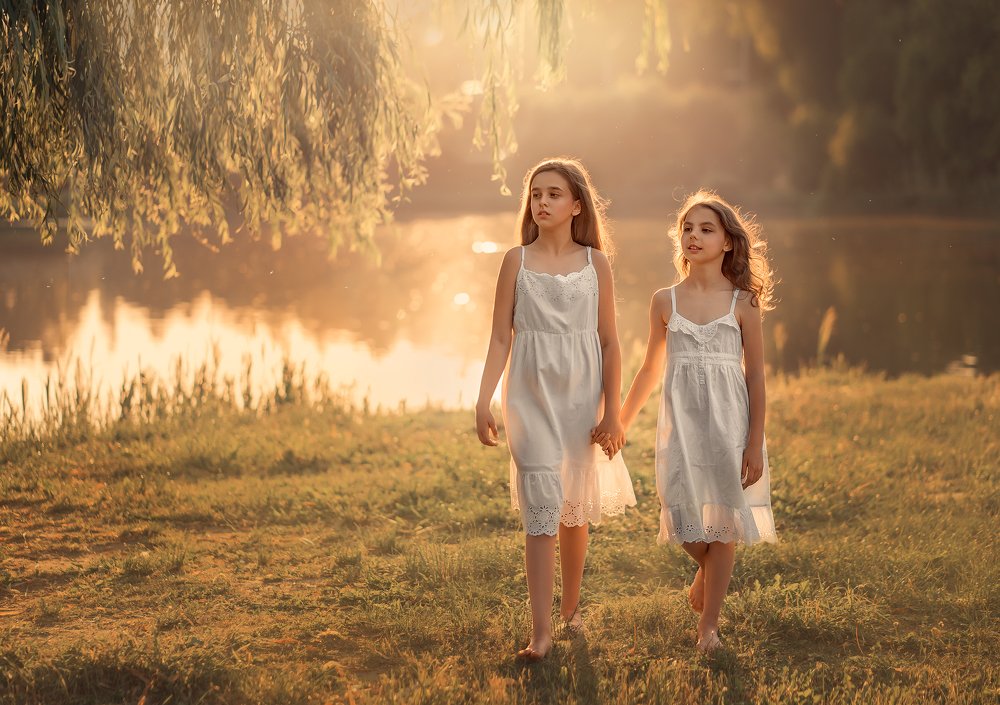 Летящей походкой...