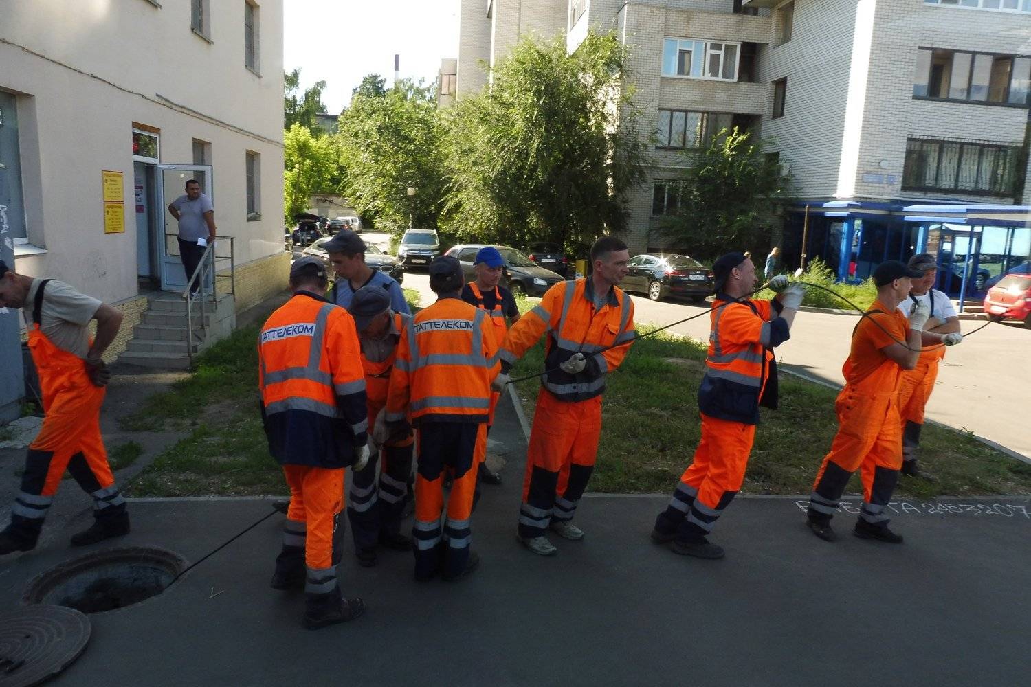 Бригада в работе.