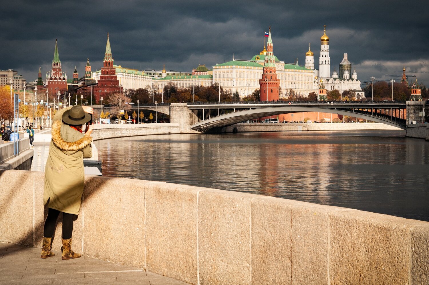 Фотограф / The photographer