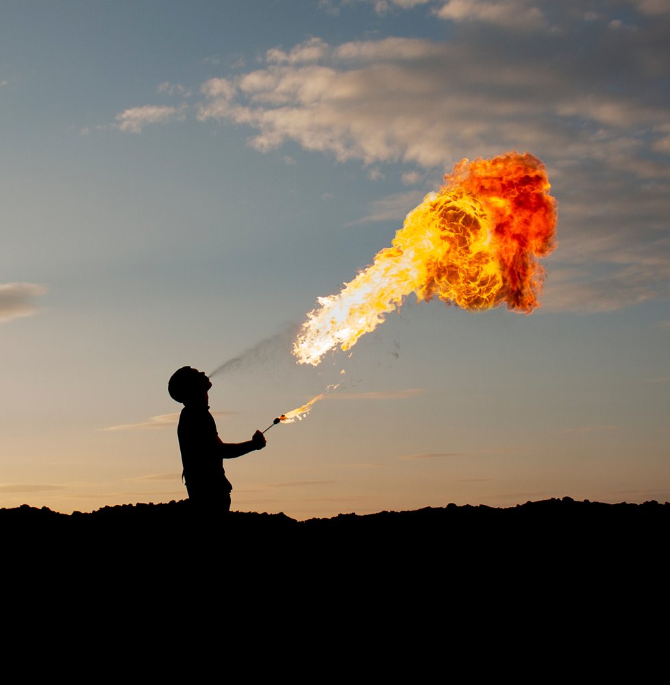 Факир(автопортрет)