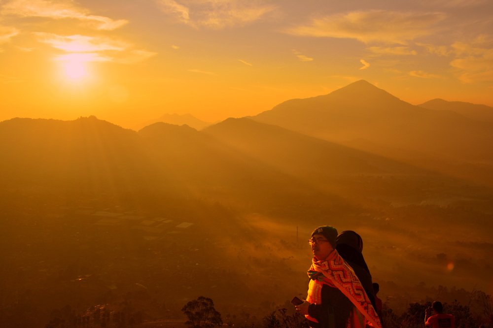 Yellow gold sunrise