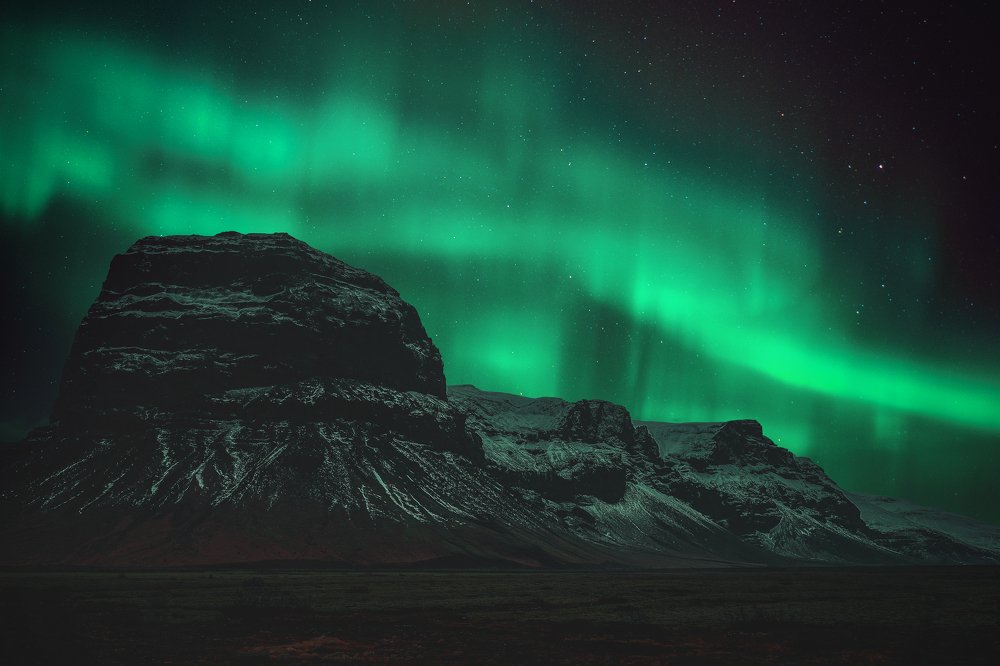 The light above the mountain