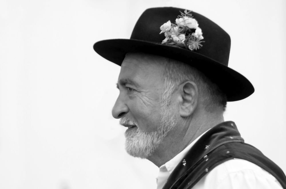 The man with the hat