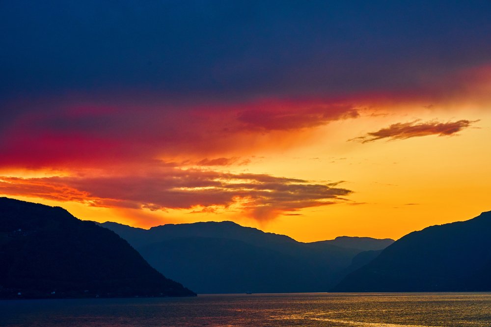 Закат в Норвежских фьордах