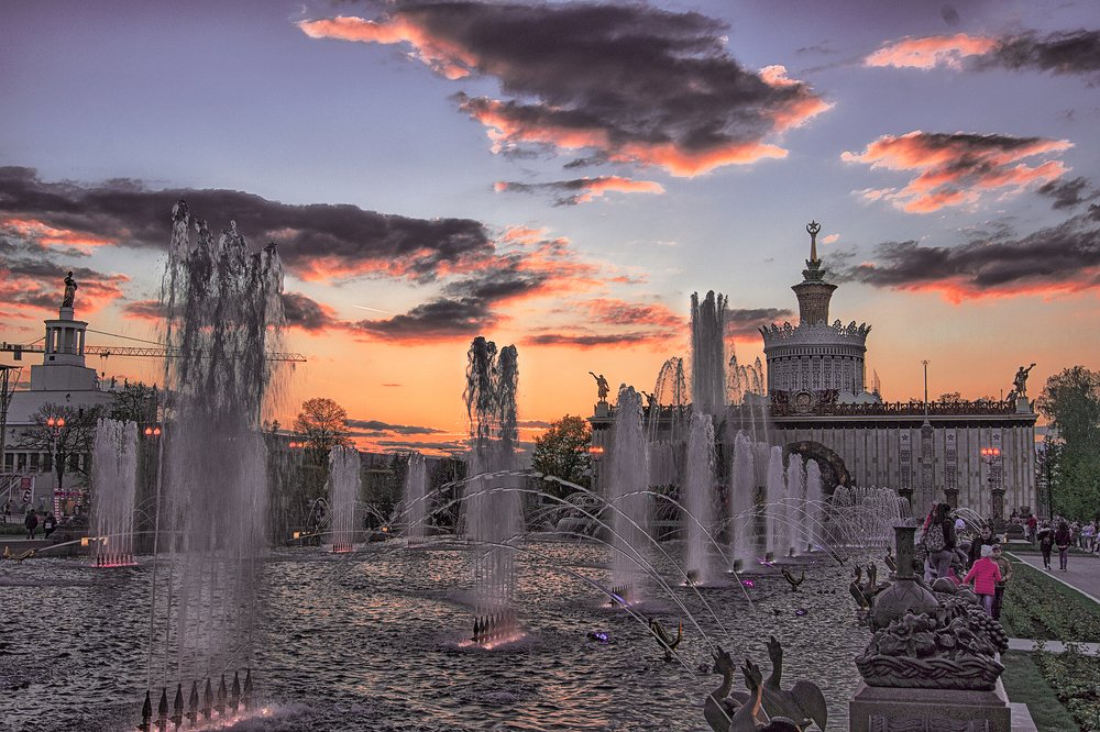 Закат в городе