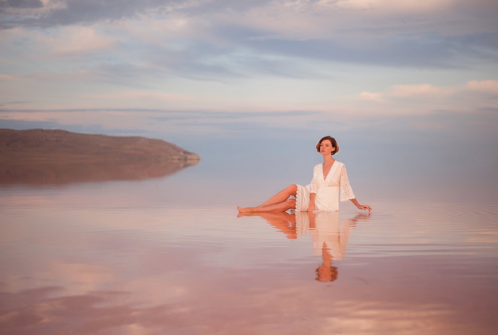 нежность на Розовом озере...