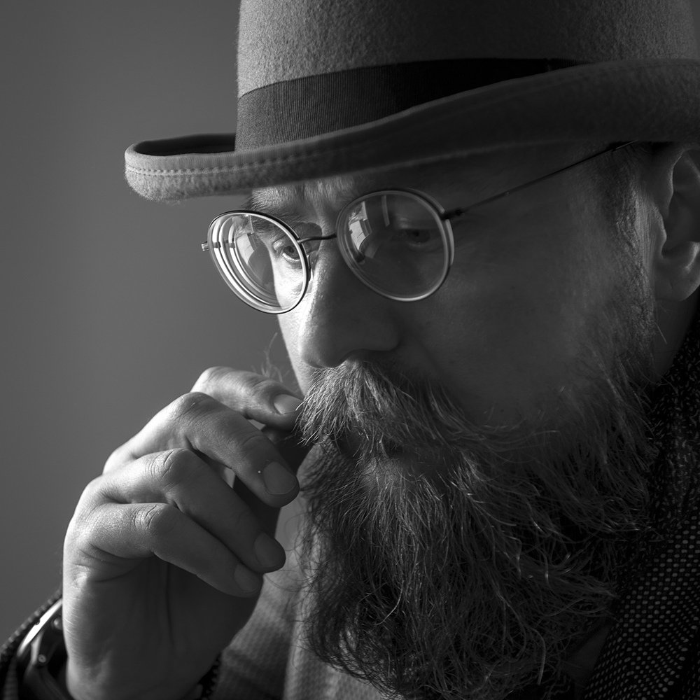 Fedora, glasses and beard
