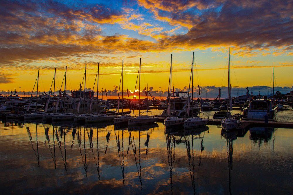 Закат над Гранд Мариной