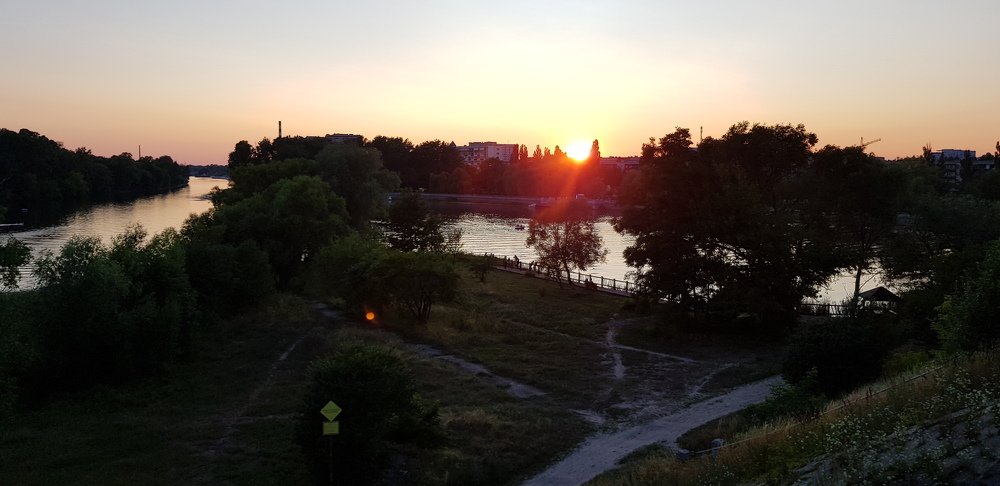 Закат на мосту