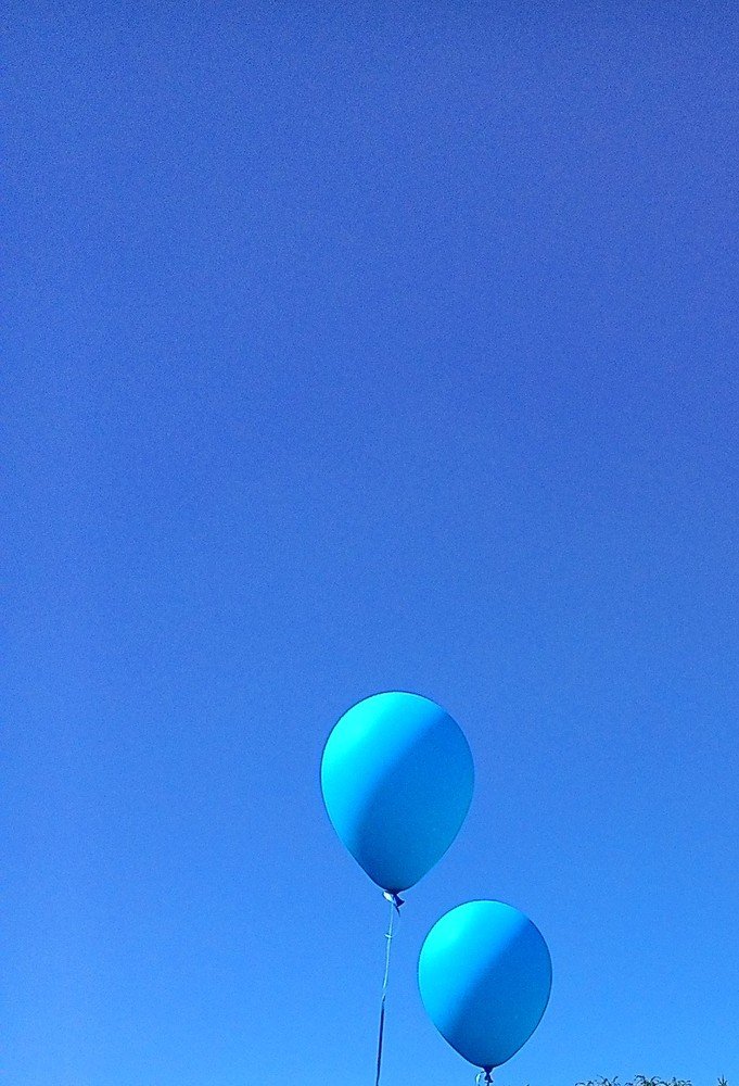 А если я возьму голубой шарик...