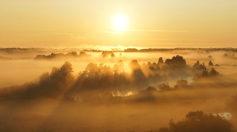 Восход солнца в 3:40 утра.