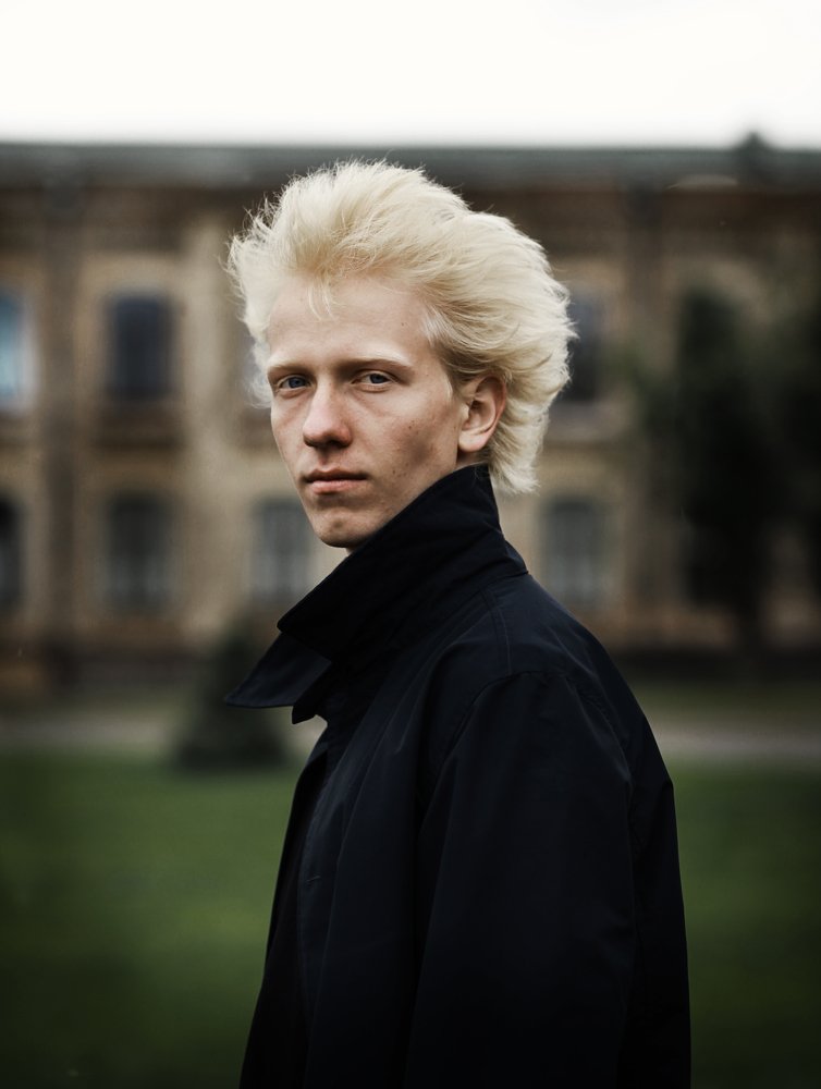 Фотография автора Денис Сухинин