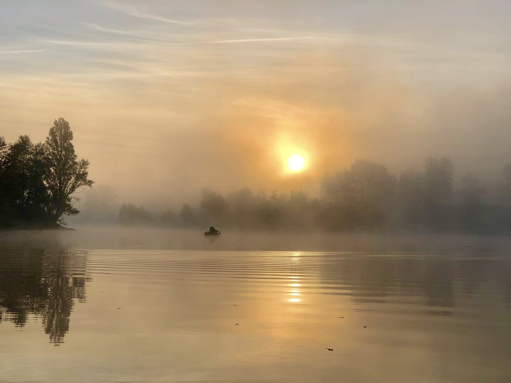 Рассвет, река Днепр