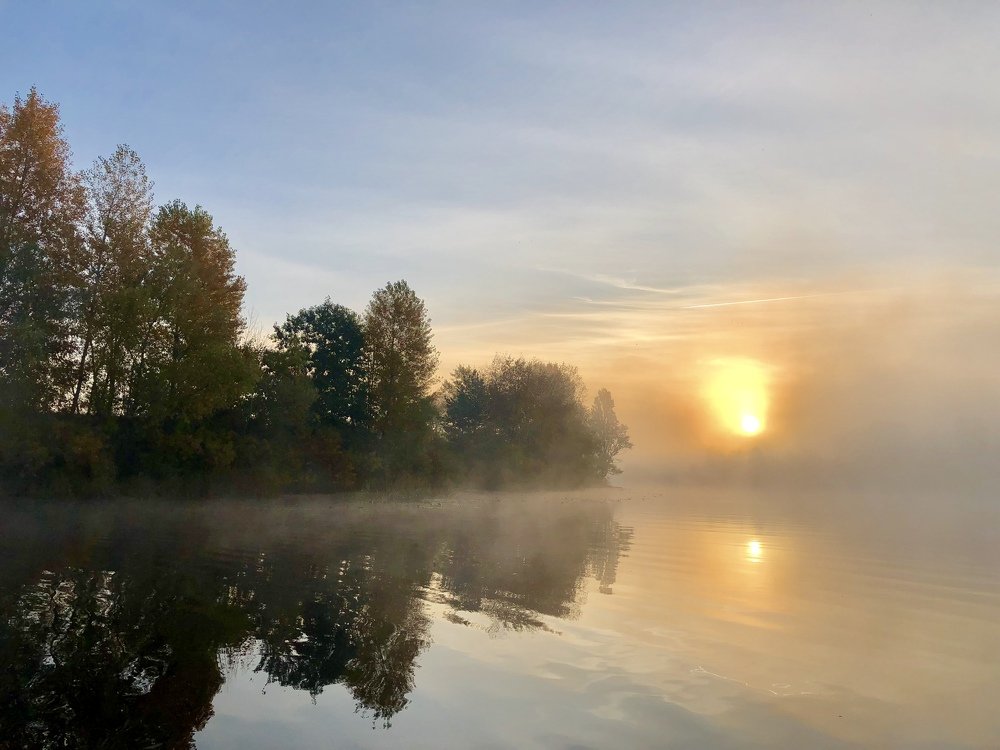 Рассвет, река Днепр