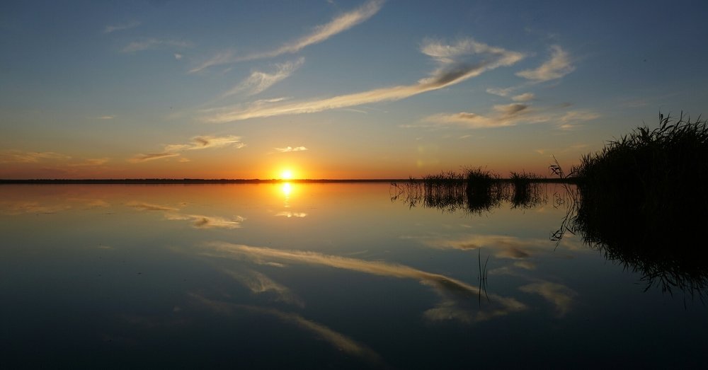 Lake sunset