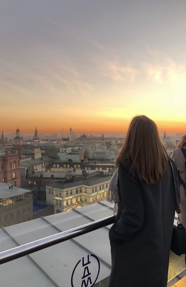 Москва, закат на ЦДМ