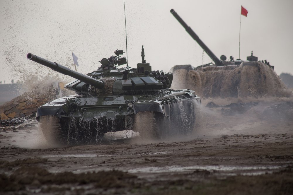 Танки грязи не боятся!