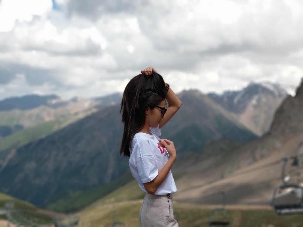 В горах