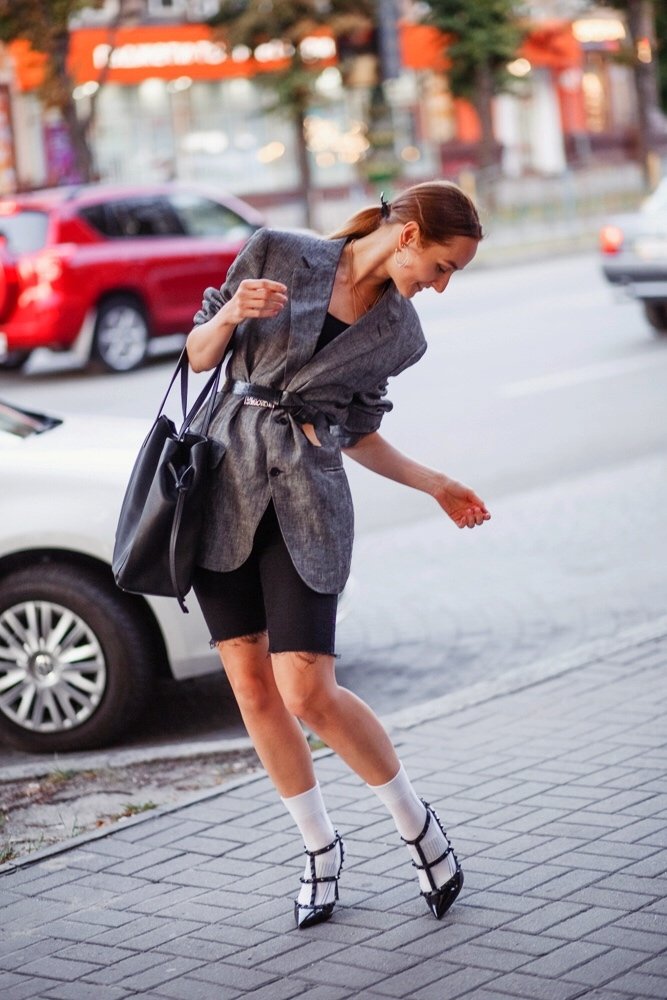 Юля каблучок